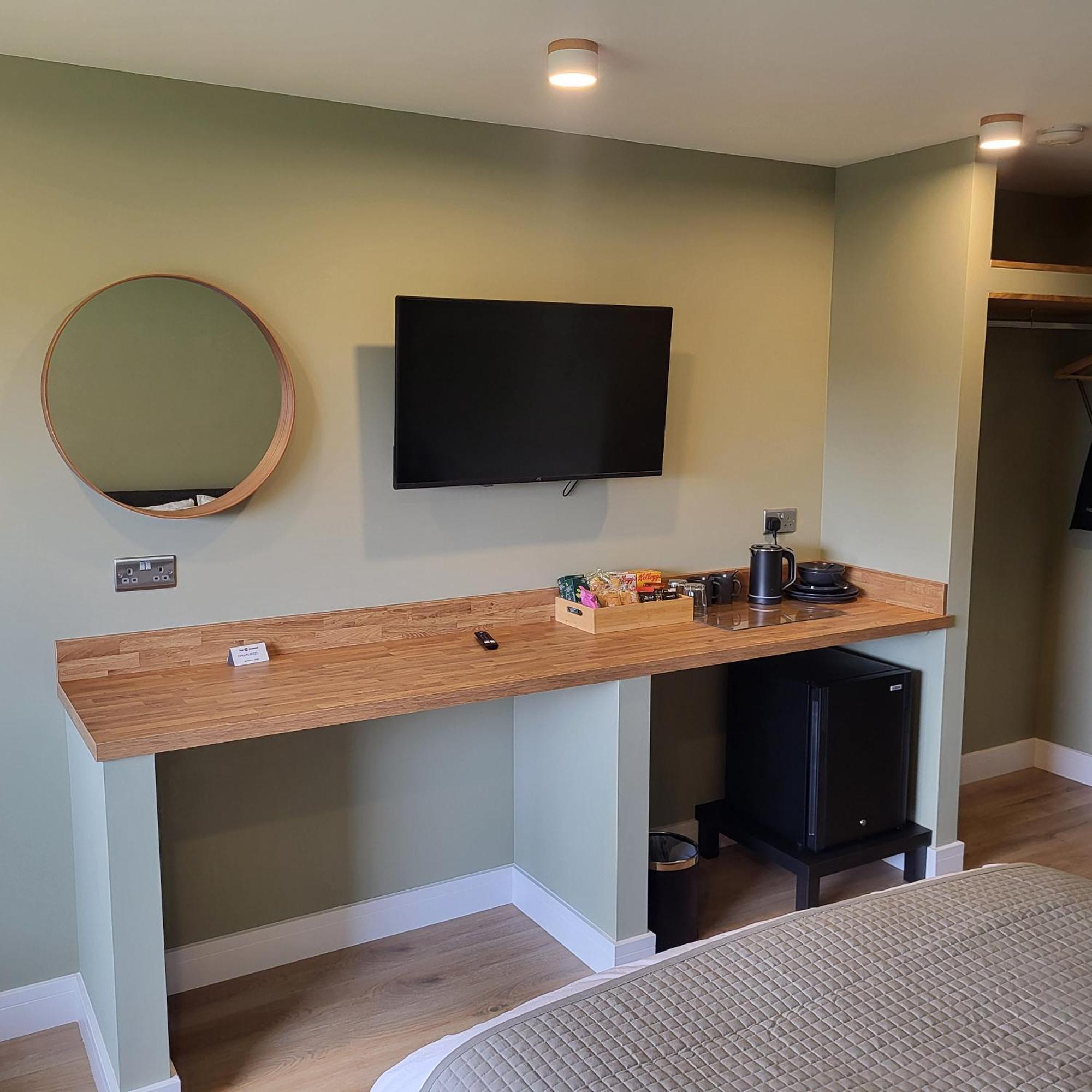 Open acres accommodation&airport parking Backwell Extérieur photo